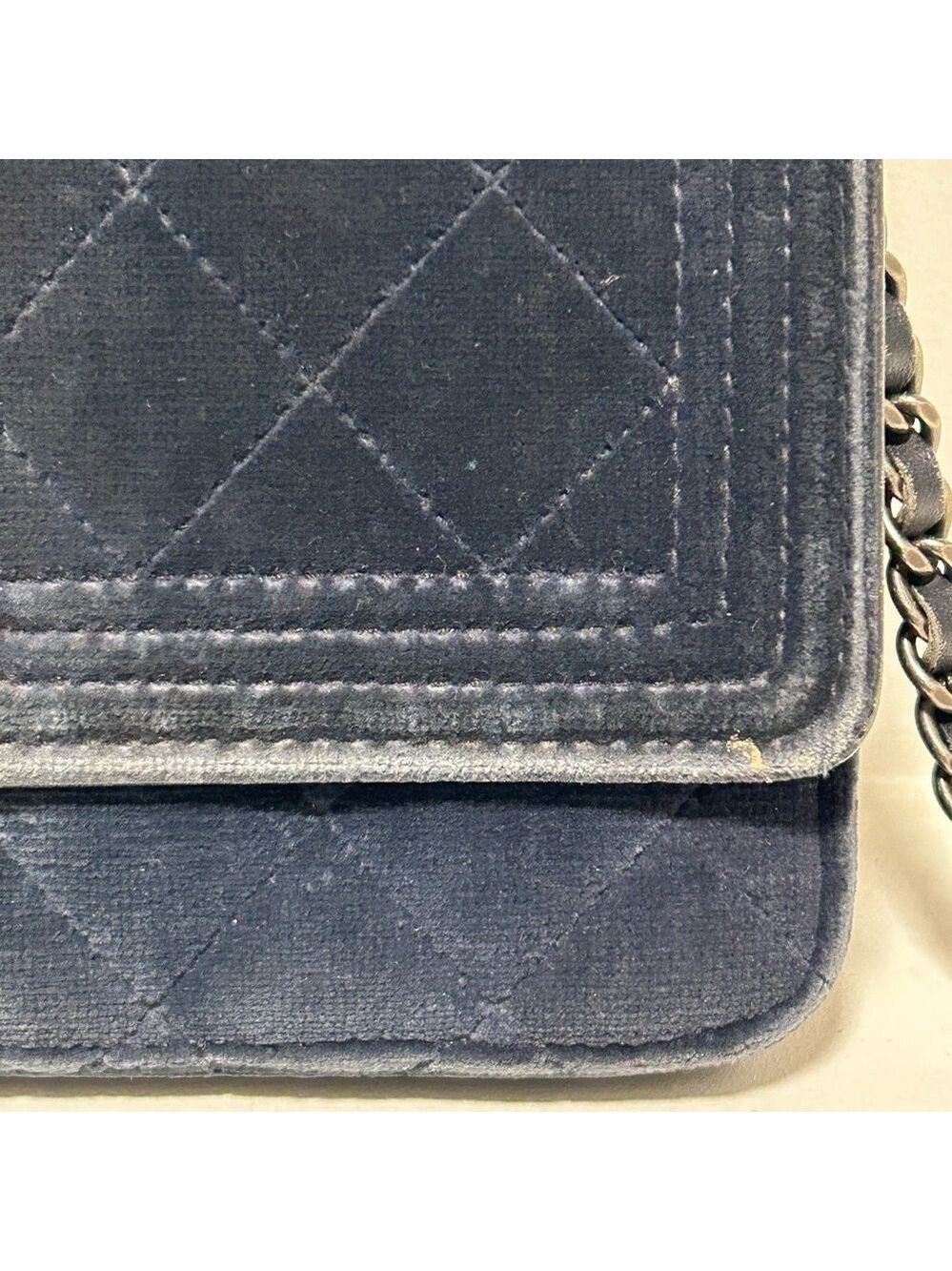 Chanel Navy Boy Velvet WOC - Picture 12 of 15
